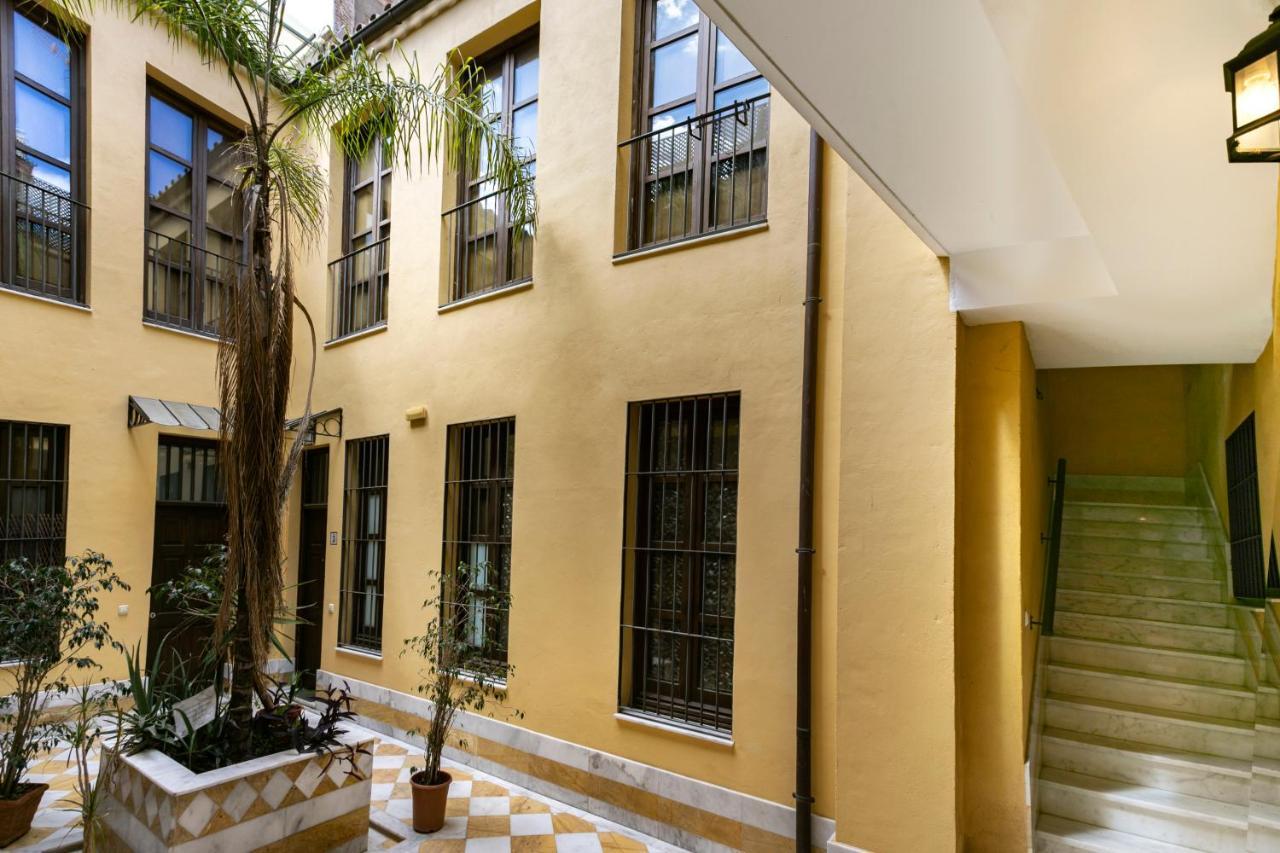 -Malagasunapts- Premium Historical Citycentre Екстериор снимка