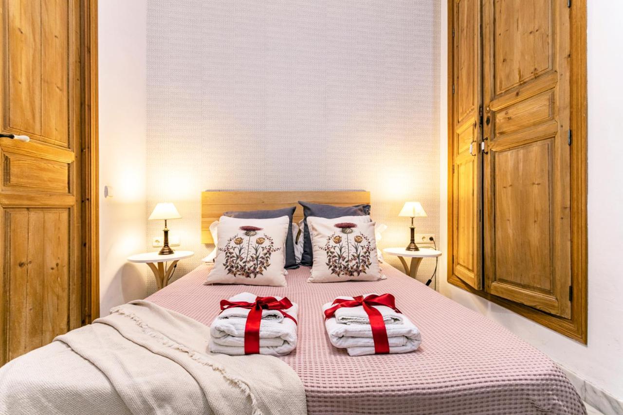 -Malagasunapts- Premium Historical Citycentre Екстериор снимка